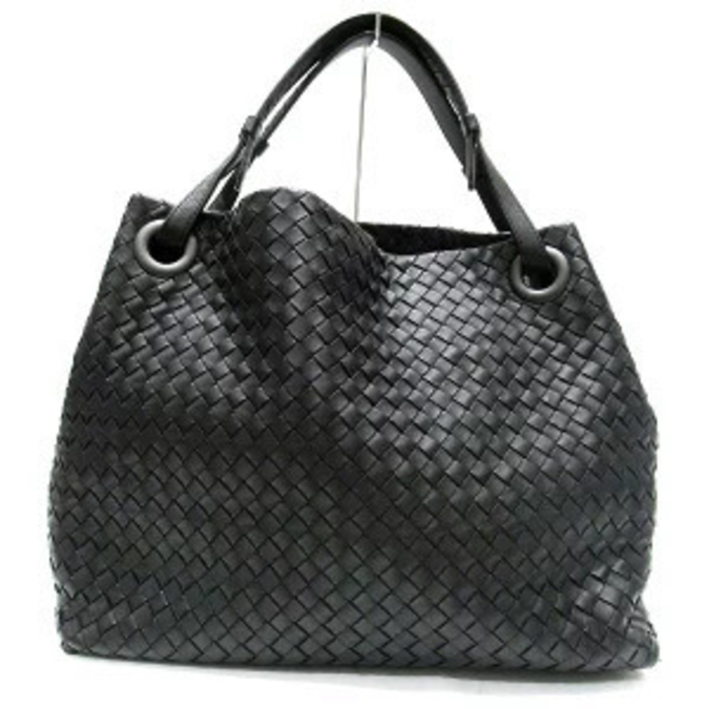 Bottega Veneta Intrecciato Nappa Garda Bag woven leather Black